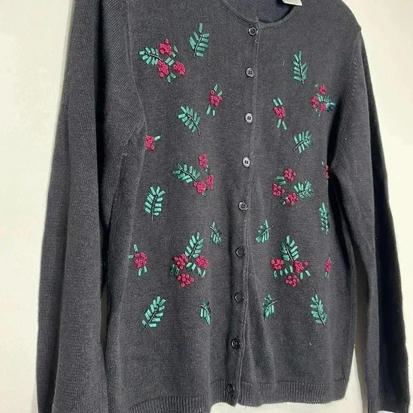 Northern Reflection Black Cardigan With Knit Details - Picture 3 of 8